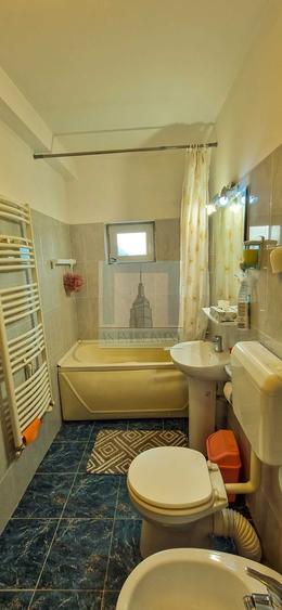 Apartament 3 camere pe 2 niveluri-  Bul. Garii /Sala Sporturilor - 3