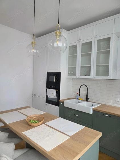 Apartament 3 camere Ultracentral - 1