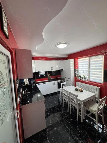 Vand Apartament 3 Camere Ultra Central!!! - 2