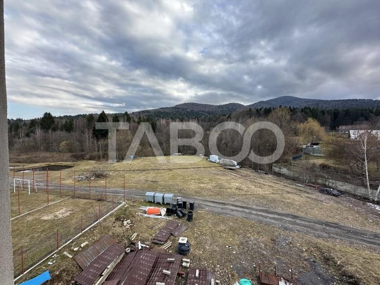 Pensiune  la Rosu480 mp de vanzare Statiune Climaterica Sambata de Sus - 9