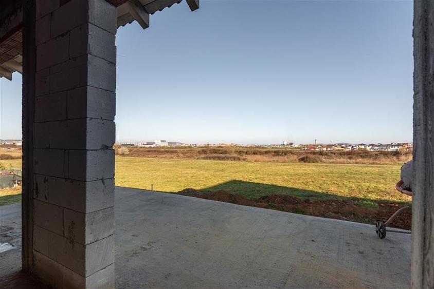 Reco, Casa la rosu Andromeda Oradea - 23