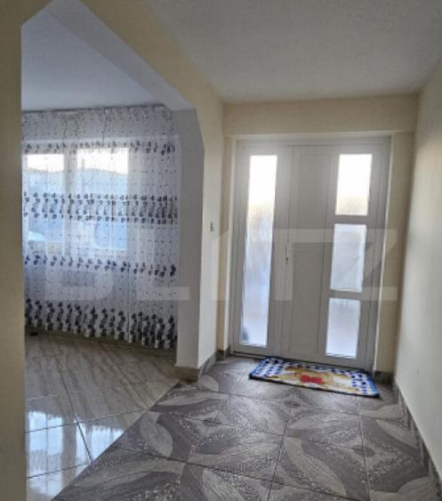 Casuta de vis parter + mansarda, la cheie, 5 camere, 20 km d - 6