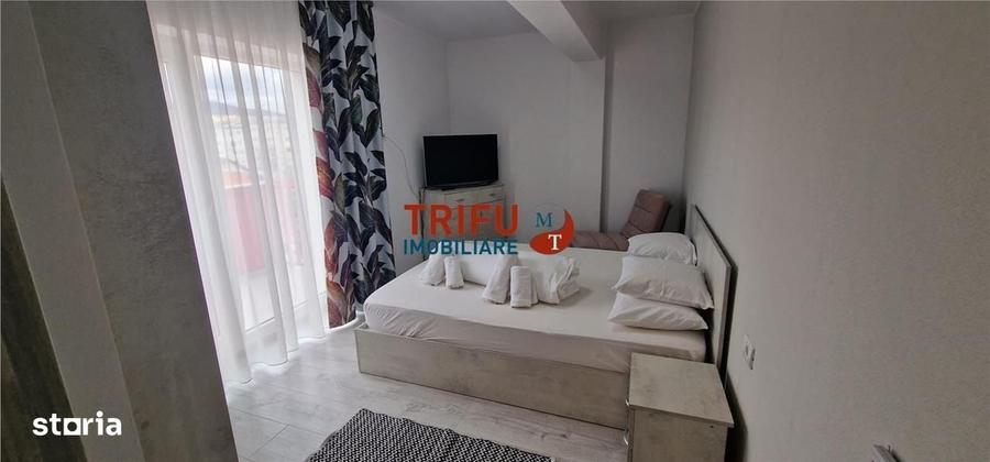 Apartament cu 3 camere decomandat în Cetate