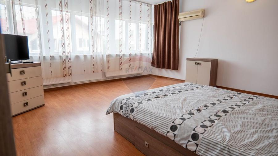 VILĂ MIXTĂ DE VÂNZARE – STRADA 1 DECEMBRIE 1918 - 44