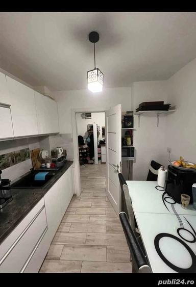 vand apartament 2 camere decomandat in Brazda - 2