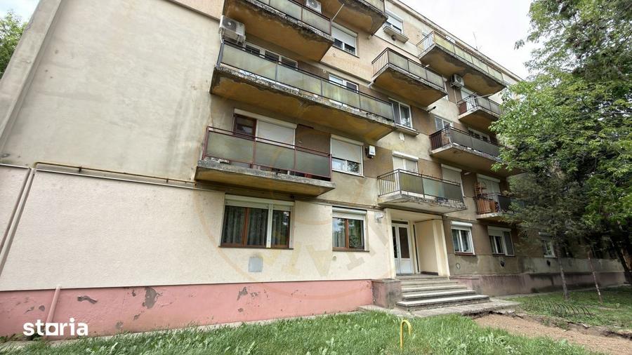 Apartament 2 camere Etaj II Carei - B-dul 25 Oct. Zona Monument - Comi - 9