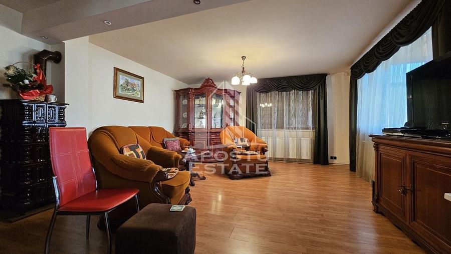 Vila de vanzare in Ghioroc - 7