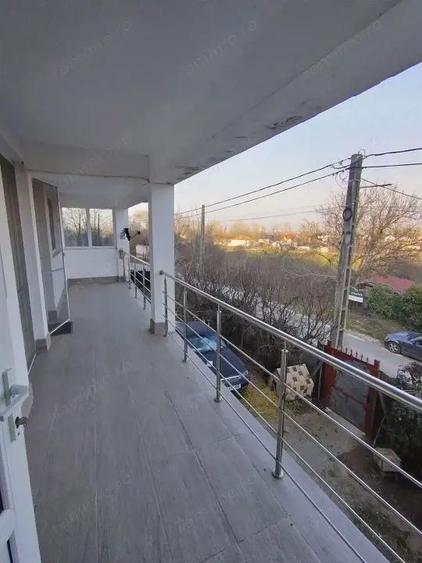 Casă cu 1 camere cu Teren 590 Mp în Central