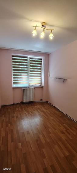 Apartament cu 3 camere decomandat în Ultracentral
