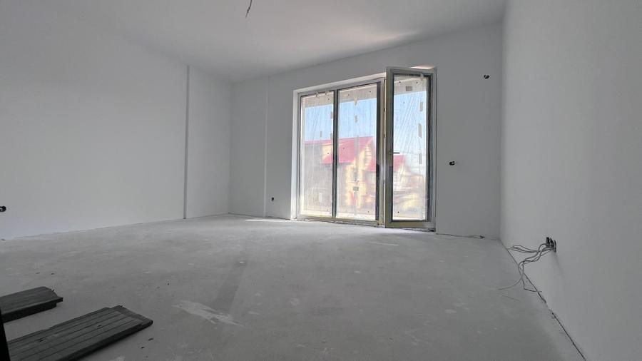 Bloc Boutique-3Etaje-2Camere - 3