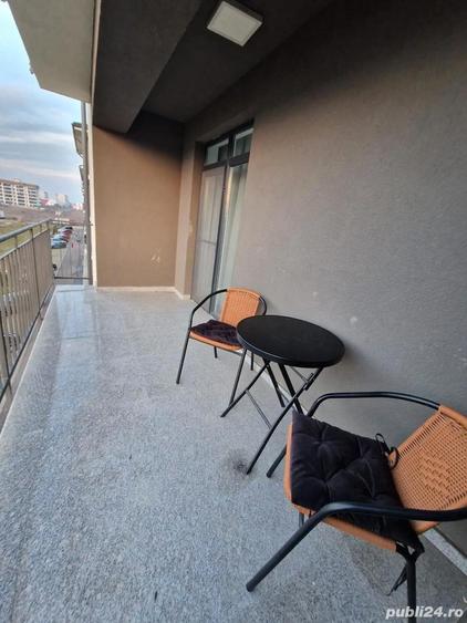 Apartament 3 camere de inchiriat-Dobroe?ti - 1