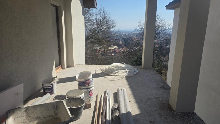 Vand apartament cu 3 camere in Deva, in Vila cu 3 apartamente la etaj 2, - 4