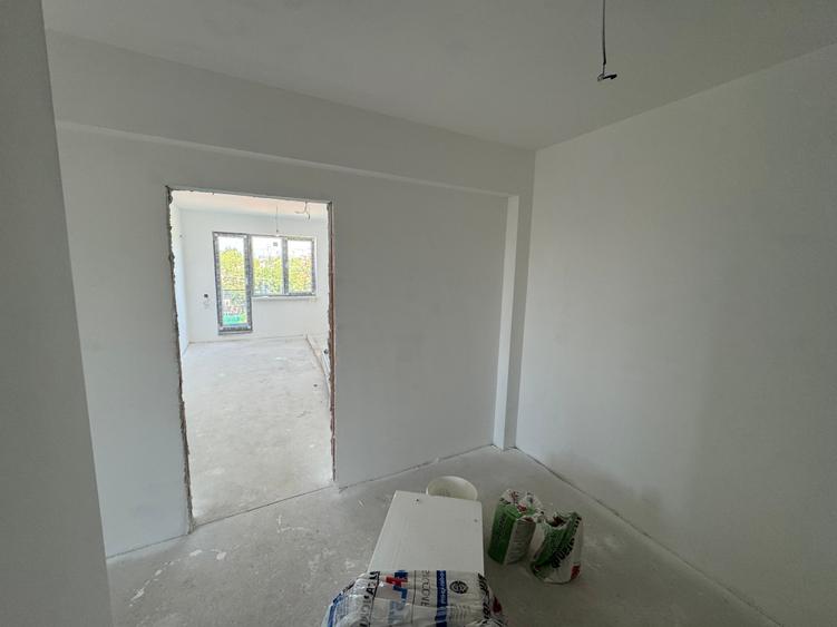 Apartament două camere decomandat et1/ nou 2025/ metrou 1Mai - 2