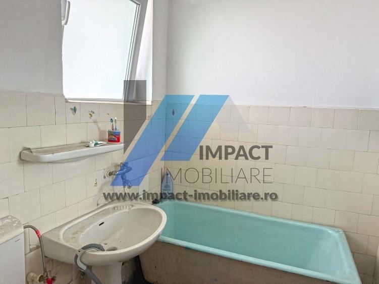 Etaj 3/4,NEMODERNIZAT, teava gaze la usa, Calea Severinului - Liceul de Chimie - 8