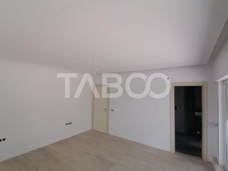 Casa cu piscina interioara in livada Cisnadie - 9