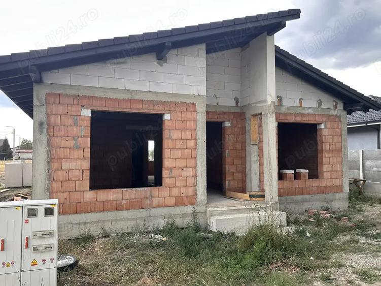 Vanzare Casa pe parter la Gri cu 432 mp teren cu toate utilitatiile bransate - 9