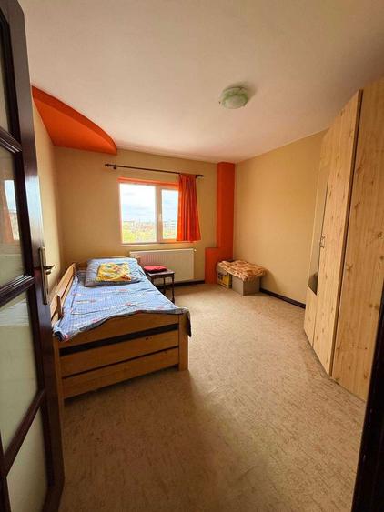 Apartament cu 4 camere, decomandat, de inchiriat in Zona Soarelui - 6