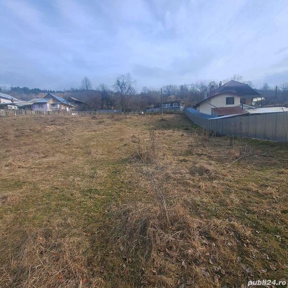 Teren intravilan zona humarie sarata - 2