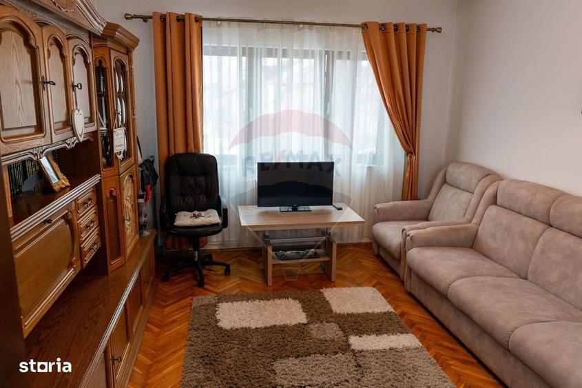 Casă cu 4 camere în Hășdat