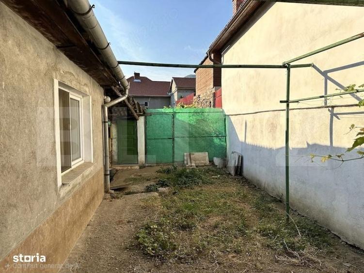 Casa de renovat 2 camere, zona linistita Cugir - 2