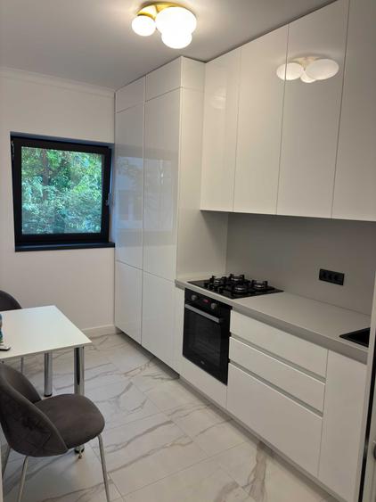 Beller, 3 camere lux, totul nou, etaj 1, 2 boxe, FINISAJE PREMIUM, vedere superb - 9