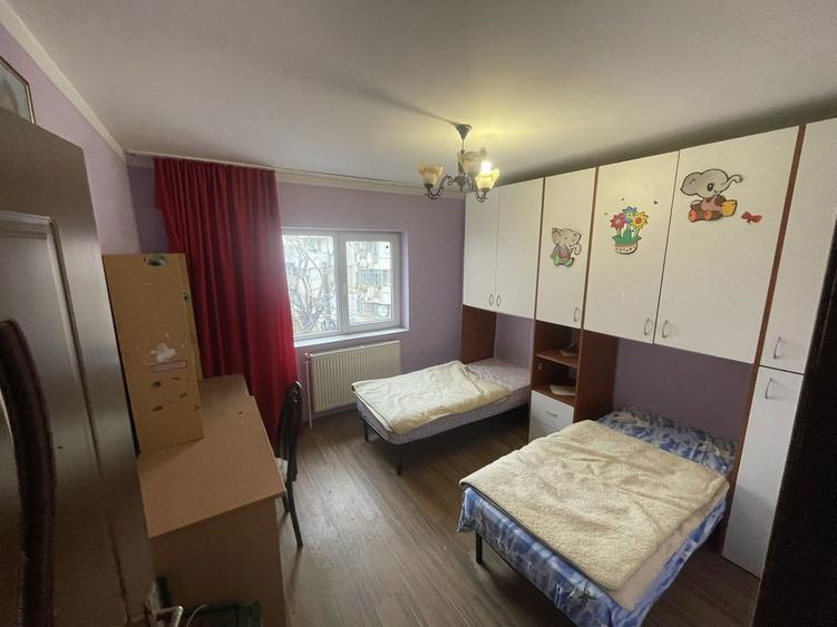 Vand apartament ! - 1