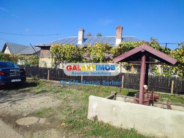 Vanzare casa batraneasca  si teren Raciu - 8