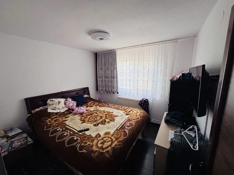 Se vinde casa in budeasa mare complet mobilata si utilata !accept schimb apartament 2 camere plus diferenta - 6