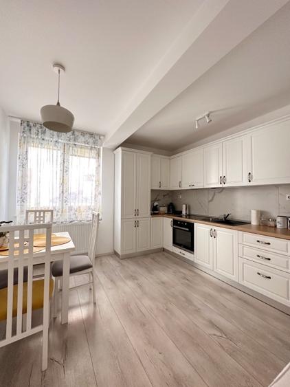 Apartament cu 2 camere decomandat, mobilat în Bună Ziua