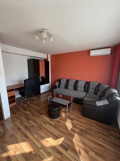 Inchiriere ap 2 camere Strada Stolnici, sector 4 - 6