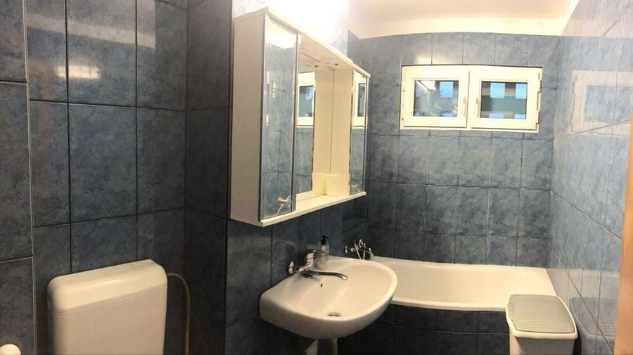 Apartament cu 3 camere în Apusului