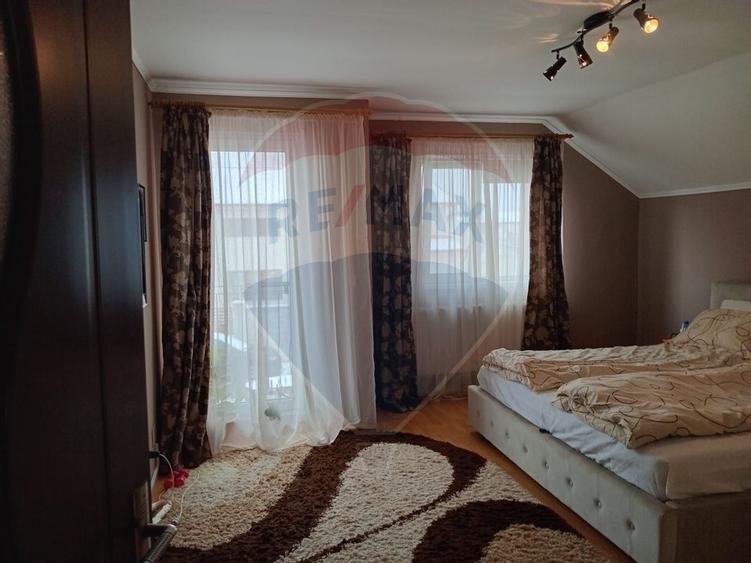 SE VINDE O SUPERBA VILA DUPLEX IN VIA CARMINA!! - 26