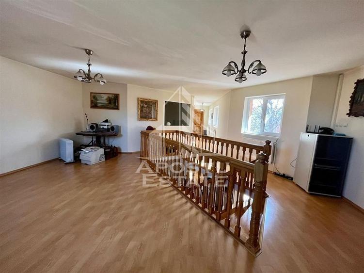 Vila individuala cu 5 camere zona Ronat - 12