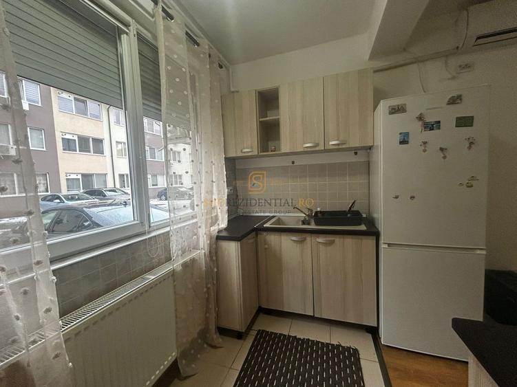 Apartament 3 camere + loc de parcare, acces metrou Leonida, Comision 0 - 5