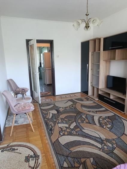 Apartament cu 4 camere în Dacia