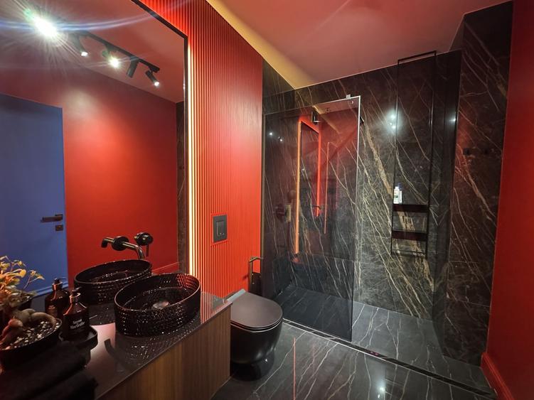 NOU!Apartament de 3 camere convertit in 2, ultrafinisat, 1 parcare exterioara - 10