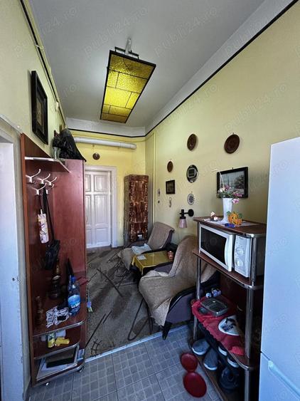 De vanzare Apartament la casa ultracentral in inima ora?ului Arad - 2