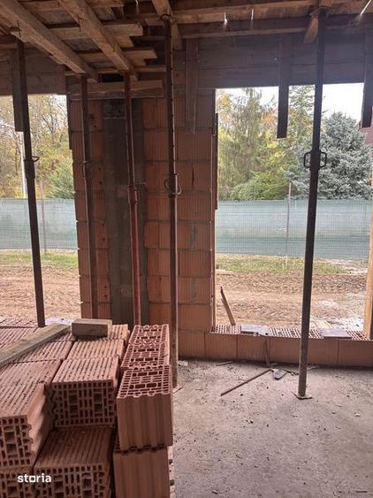 Casă cu 4 camere cu Teren 230 Mp în Snagov