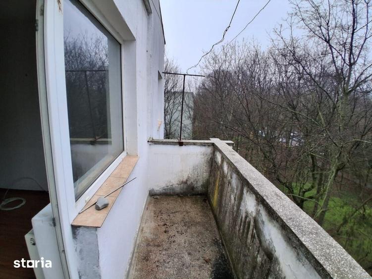Apartament cu 3 camere decomandat în Nord