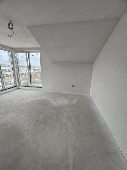 Apartament cu 2 camere decomandat în Buziașului