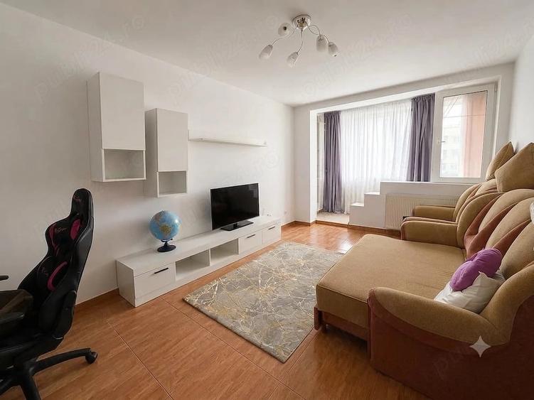 Apartament cu 3 camere decomandat în Colentina