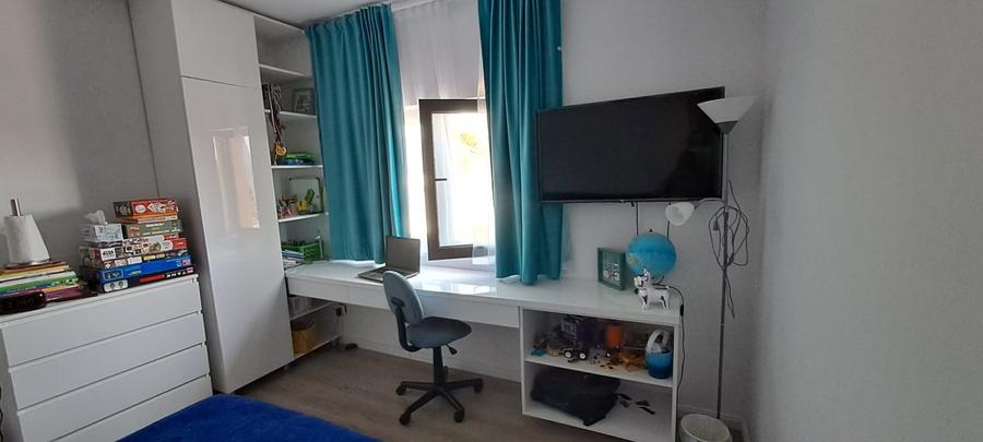 Casă individuală cu 5 camere cu Canalizare în Giroc