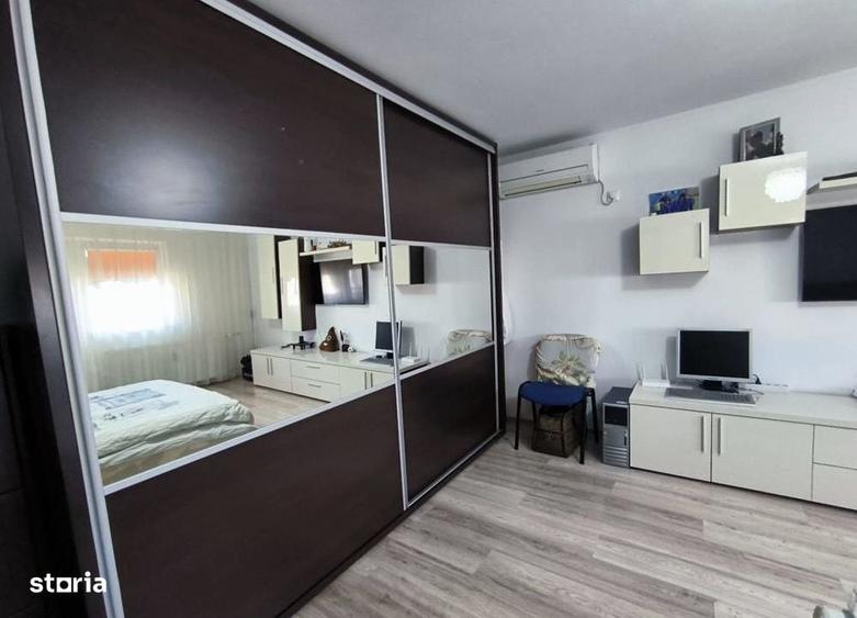 Garsonieră decomandată în Brâncoveanu
