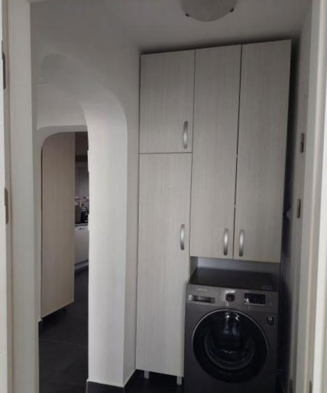Apartament cu 3 camere decomandat în 1 Decembrie 1918