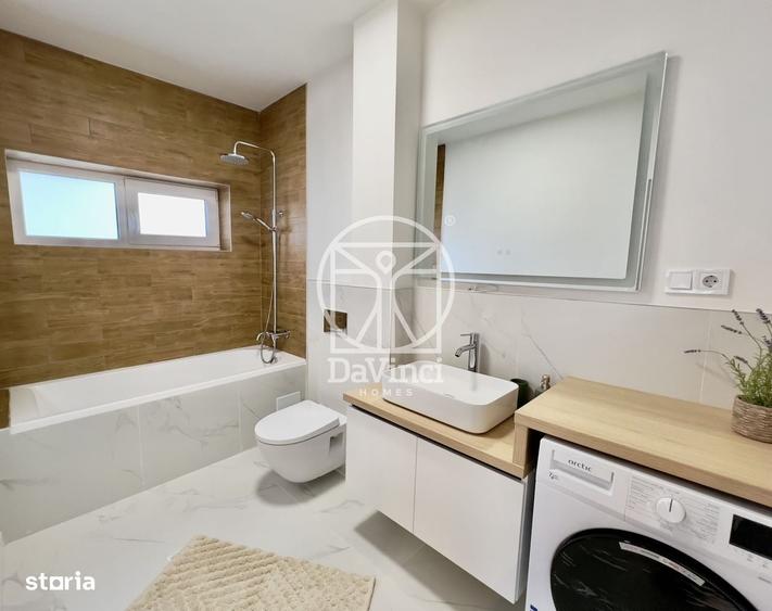 Apartament cu 3 camere decomandat în Cristian