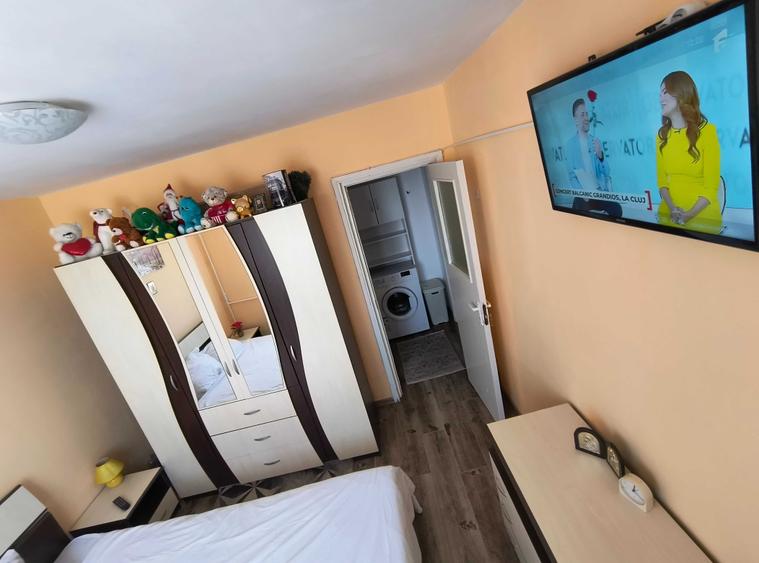 Inchiriez apartament 2 camere semidecomandat - 3