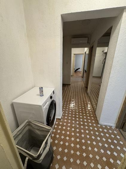 Apartament cu 3 camere decomandat în Iancului