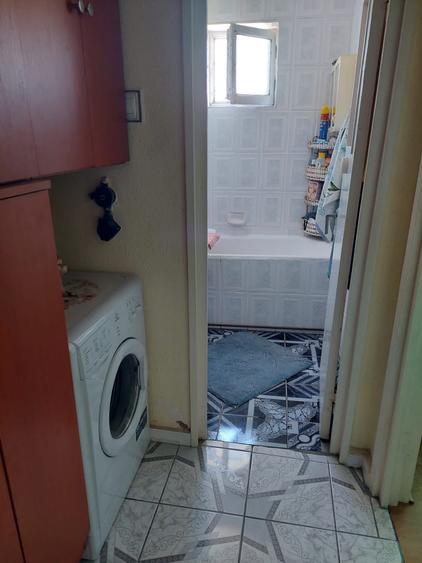 Apartament cu 2 camere semidecomandat în Hârlău