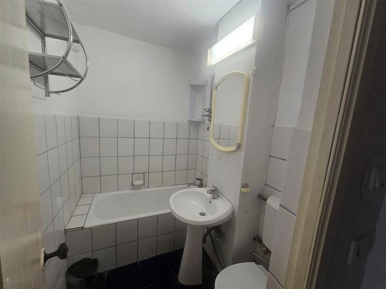 Garsonieră semidecomandată, mobilată în Obcini