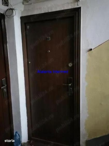 Apartament cu 2 camere nedecomandat în Inel II